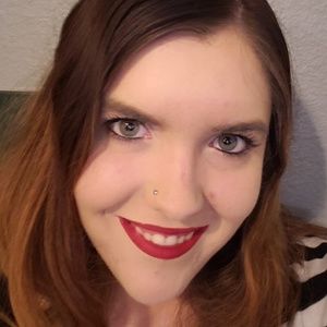 Meet your Posher, Kristin